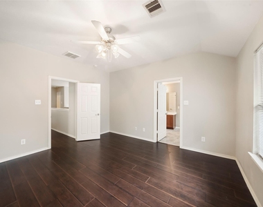 3 Whitekirk - Photo Thumbnail 18