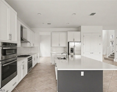 12762 Woodbury Drive - Photo Thumbnail 7