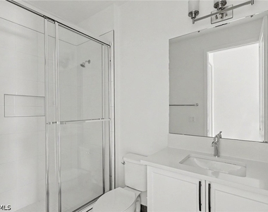12762 Woodbury Drive - Photo Thumbnail 21