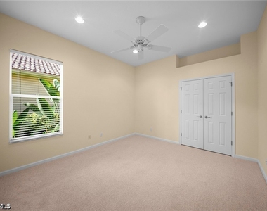 7914 Founders Circle - Photo Thumbnail 9