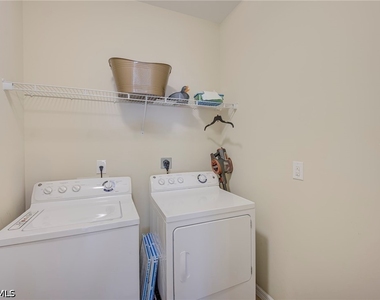 8540 Violeta Street - Photo Thumbnail 20