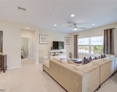 8540 Violeta Street - Photo Thumbnail 7