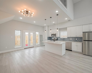 9204 Buffum Street - Photo Thumbnail 4