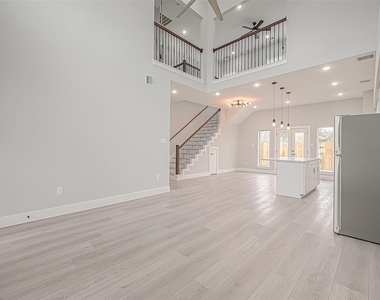 9204 Buffum Street - Photo Thumbnail 7