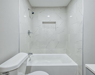 3270 Reeves Street - Photo Thumbnail 11