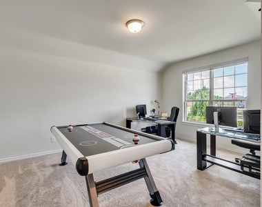 27997 Lone Hollow Lane - Photo Thumbnail 15