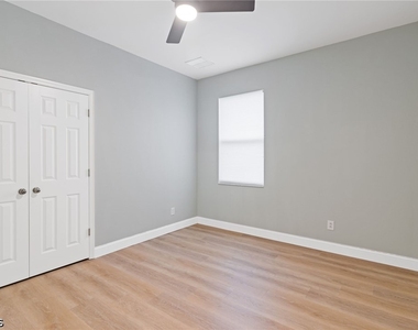 16905 Colony Lakes Boulevard - Photo Thumbnail 14