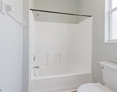 16905 Colony Lakes Boulevard - Photo Thumbnail 17
