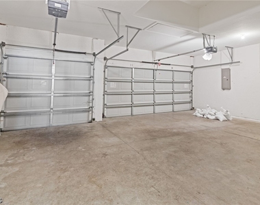 16905 Colony Lakes Boulevard - Photo Thumbnail 22