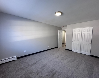 379 Huse - Photo Thumbnail 19