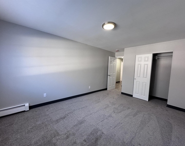 379 Huse - Photo Thumbnail 26