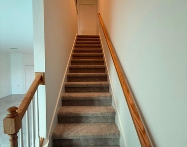 44292 Caraton Terrace - Photo Thumbnail 7