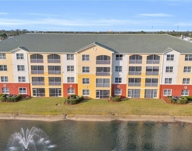 11041 Gulf Reflections Drive - Photo Thumbnail 2