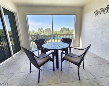 11041 Gulf Reflections Drive - Photo Thumbnail 16