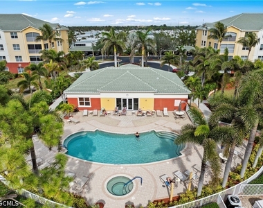 11041 Gulf Reflections Drive - Photo Thumbnail 19