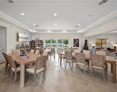 11041 Gulf Reflections Drive - Photo Thumbnail 34