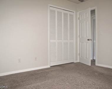 13415 Pine Needle Lane - Photo Thumbnail 4