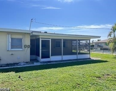 4620 Se 4th Place - Photo Thumbnail 10