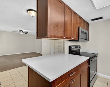 3320 New South Province Boulevard - Photo Thumbnail 1