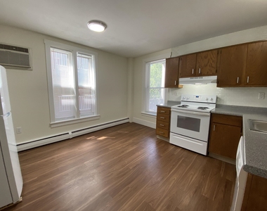 616 Union - Photo Thumbnail 11