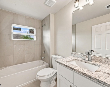 736-738 Gilbert Avenue S - Photo Thumbnail 18