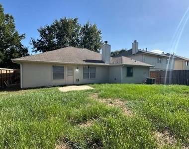 19938 Mason Creek Drive - Photo Thumbnail 11