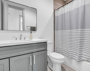 1724 Ridgewood St - Photo Thumbnail 26
