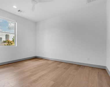 1724 Ridgewood St - Photo Thumbnail 30