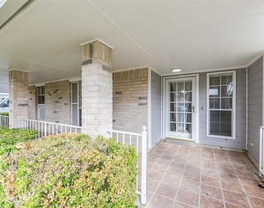 16606 Burlcreek - Photo Thumbnail 2