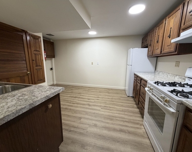 56 Westville - Photo Thumbnail 11