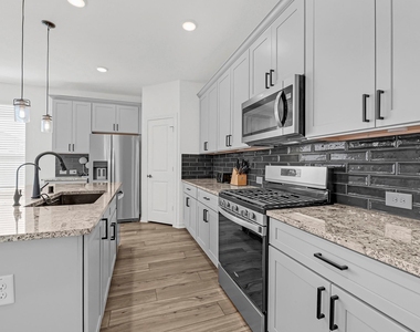 1325 Tan Gable Ln - Photo Thumbnail 5