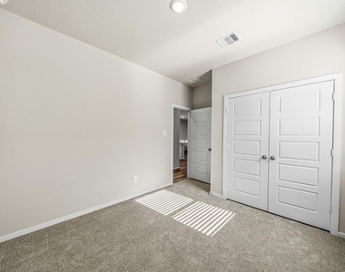29215 Farmhouse Estates Dr - Photo Thumbnail 25