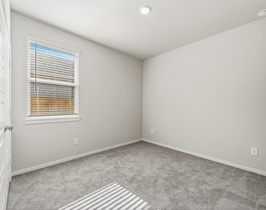 29215 Farmhouse Estates Dr - Photo Thumbnail 24