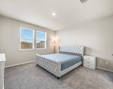 29215 Farmhouse Estates Dr - Photo Thumbnail 14