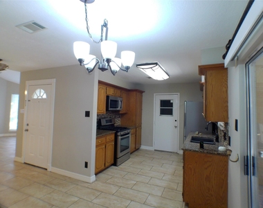 4422 Haiti Lane - Photo Thumbnail 6