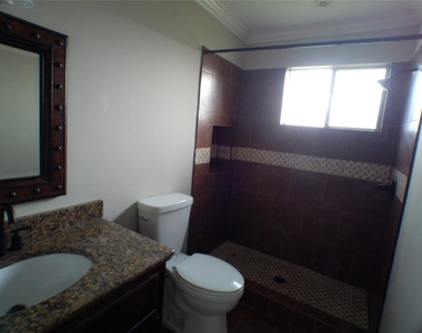 4422 Haiti Lane - Photo Thumbnail 16