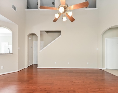12923 Palm Leaf Court - Photo Thumbnail 2