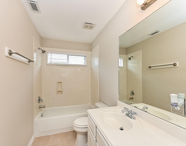 12923 Palm Leaf Court - Photo Thumbnail 13
