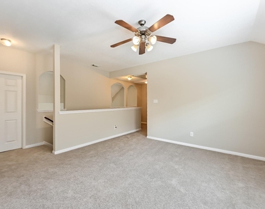12923 Palm Leaf Court - Photo Thumbnail 6