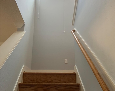 3923 Carriage Park Row - Photo Thumbnail 13