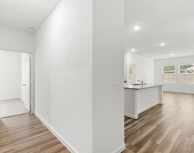 3602 Admiralty Drive - Photo Thumbnail 8