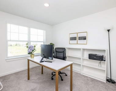 2754 Mariposa Creek Drive - Photo Thumbnail 7