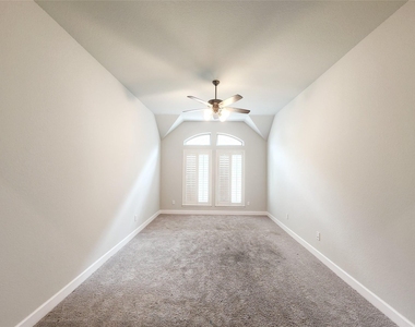 18935 Rosewood Terrace Drive - Photo Thumbnail 10