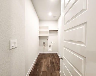 18935 Rosewood Terrace Drive - Photo Thumbnail 14
