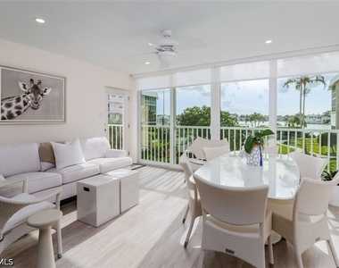 3450 Gulf Shore Boulevard N - Photo Thumbnail 8