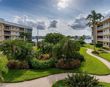 3450 Gulf Shore Boulevard N - Photo Thumbnail 30