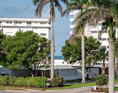 3450 Gulf Shore Boulevard N - Photo Thumbnail 16