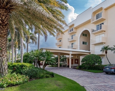 3450 Gulf Shore Boulevard N - Photo Thumbnail 35