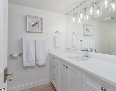 3450 Gulf Shore Boulevard N - Photo Thumbnail 23