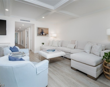 3450 Gulf Shore Boulevard N - Photo Thumbnail 3